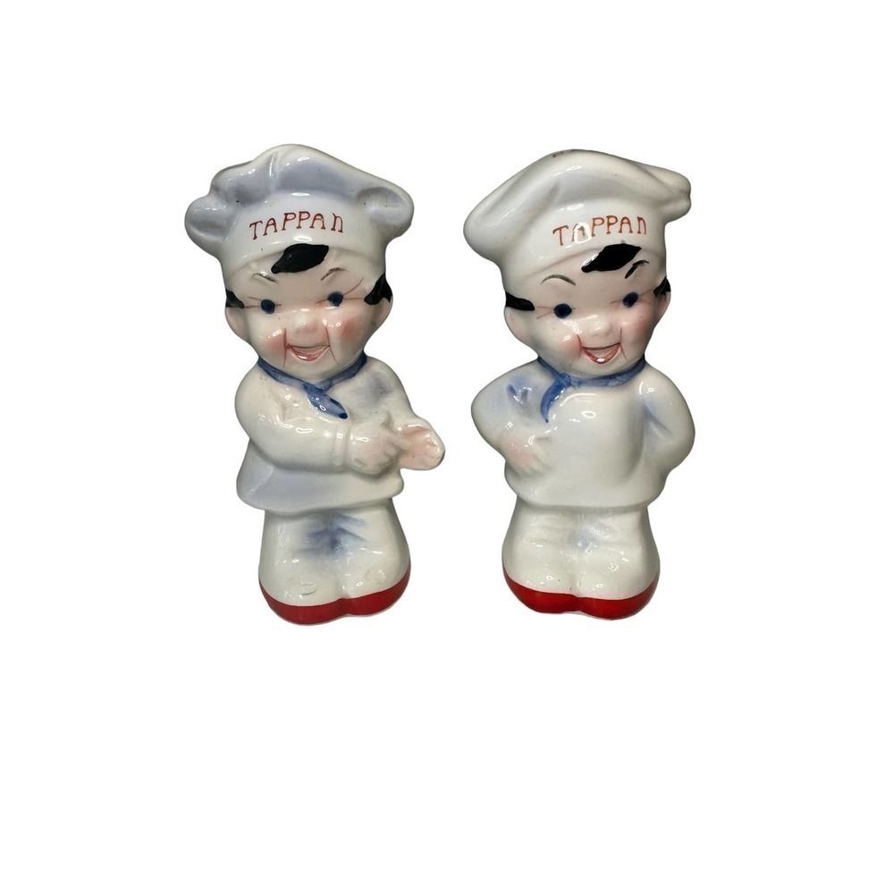 VINTAGE ceramic Tappan chef baker salt and pepper shakers